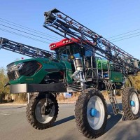 华玺3WPZ-4000自走式喷杆喷药机高驾玉米打药机厂家