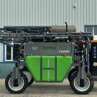 华玺3WPZ-1500F自走式喷杆喷雾机玉米打药机高架打药机厂家