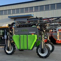 华玺3WPZ-1500H玉米打药机喷杆喷雾机高架喷药机厂家